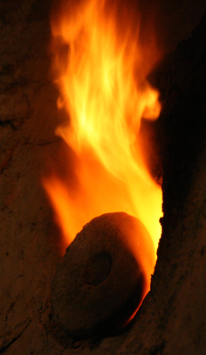 宗像窯の歴史　登り窯の炎